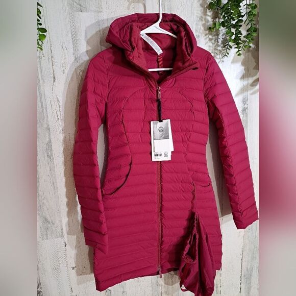 Lululemon Pack It Down Puffer Jacket in Pomegranate with carry bag - Picture 11 of 16